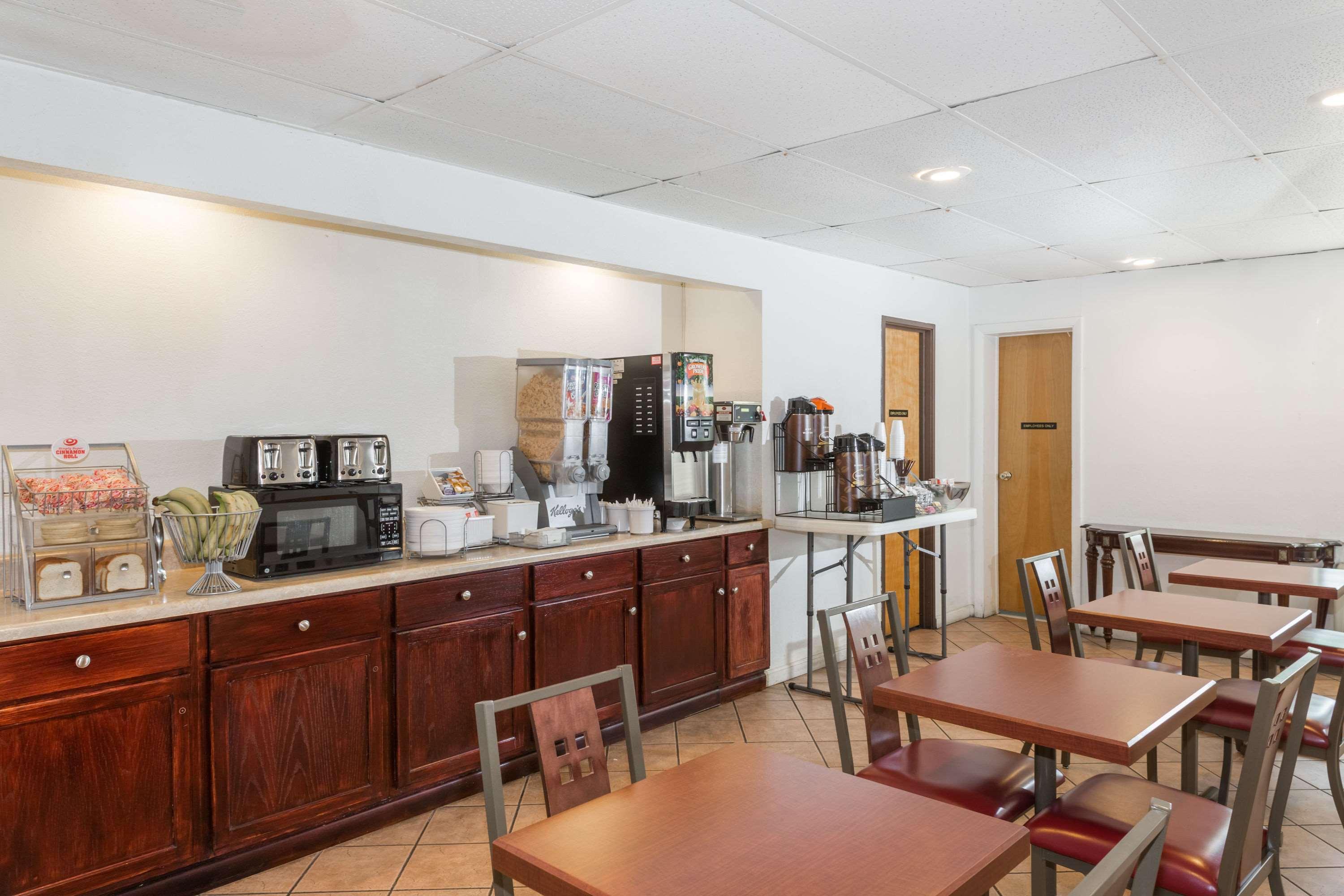 Super 8 By Wyndham Pompano Beach Luaran gambar